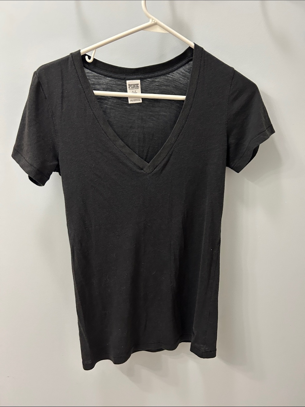 PINK Victoria's Secret Black V-Neck Short Sleeve Tee